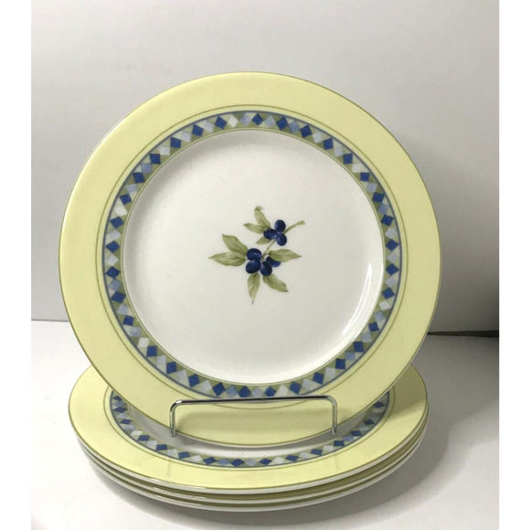 Royal Doulton Carmina 9" Salad Plates Set of (4) Yellow White Blue Berries Print - Picture 1 of 5